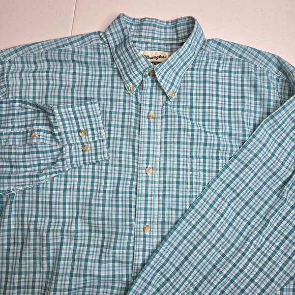 WRANGLER RIATA Men's Large Teal Blue White Plaid Long Sleeve Shirt -1168 - Picture 1 of 6